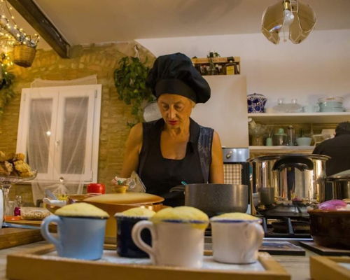 Cooking classes Gambassi Terme: Pizza, focaccia and tiramisu among the Tuscan hills
