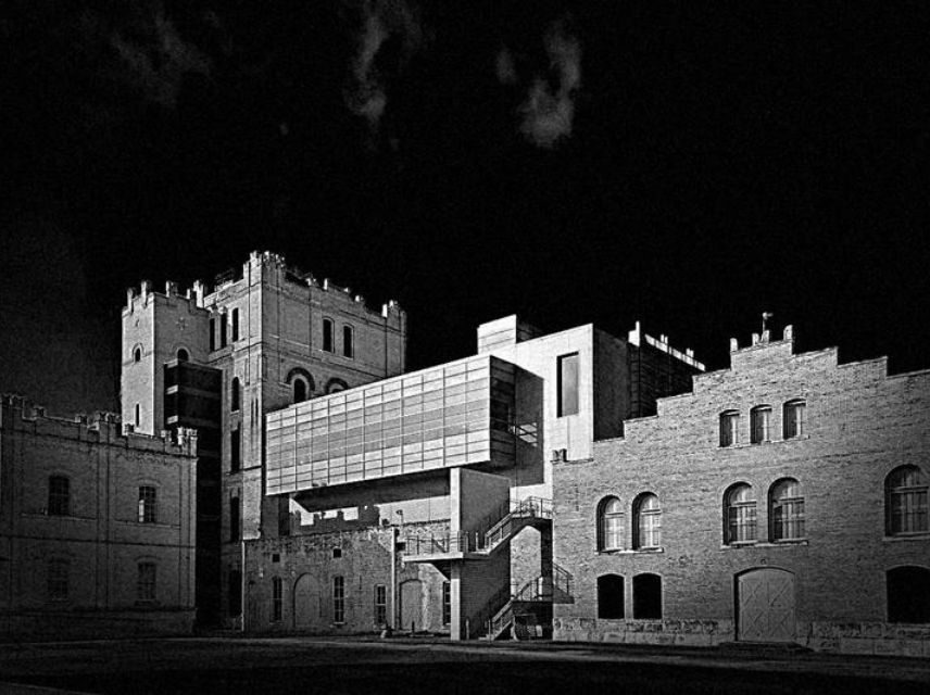 black and white photo of the San Antonio Museum of Art