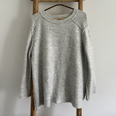 Oversized grey sweater