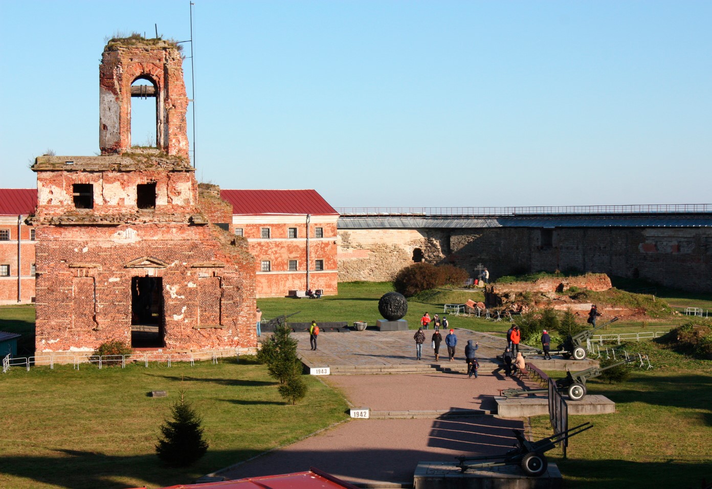 Автобусная экскурсия в Шлиссельбург (крепость Орешек)
