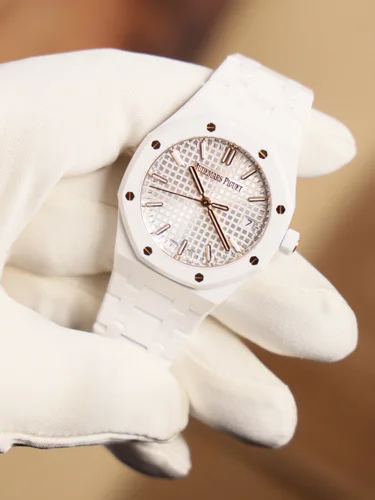 Audemars Piguet Royal Oak Selfwinding 77350CB.OO.1266CB.01 2026 unworn 34mm White Ceramic Silver dial Box & Papers 2026