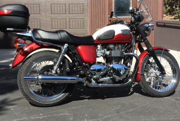 2013 TRIUMPH BONNEVILLE T100 motorcycle for rent near RAPID CITY, SD