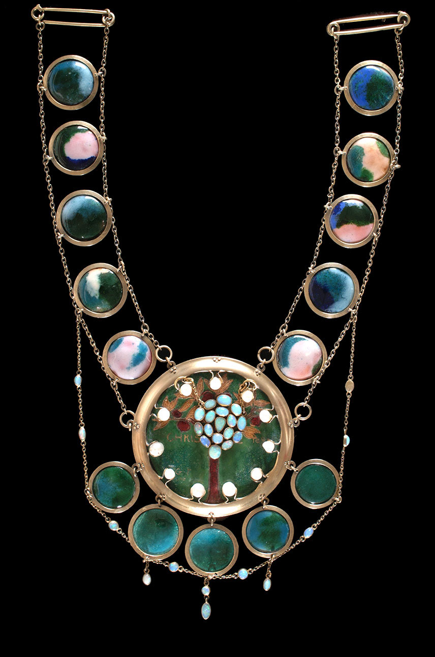 The Christabel Necklace (Frampton)
