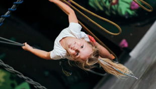 stuntwerk köln kopf über