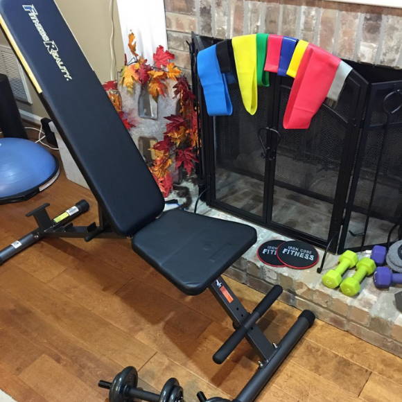 customer shows his bench fitness reality