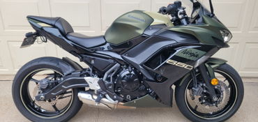 2024 KAWASAKI NINJA 650 motorcycle for rent near Houston, TX