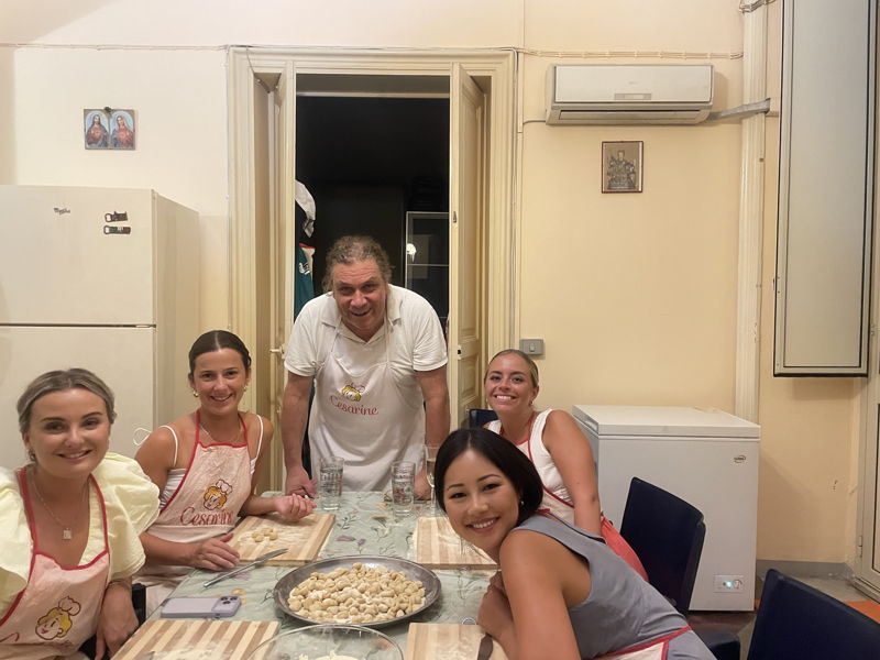 Kochkurse Catania: Kochkurs mit zwei Pasta-Rezepten, Tiramisu und Aperitif