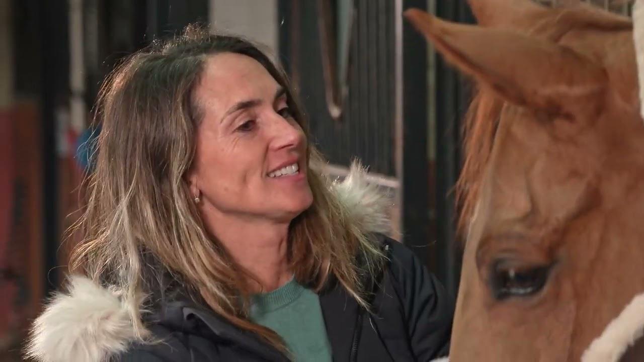 SUSPENDUS SUR NOS RÊVES documentaire en entier (2023) - YouTube