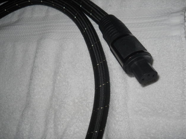 PS Audio PerfectWave  AC 12 2M Power cord