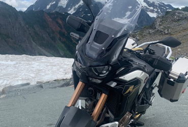 2021 HONDA AFRICA TWIN ADVENTURE SPORTS ES motorcycle for rent near Ferndale, WA