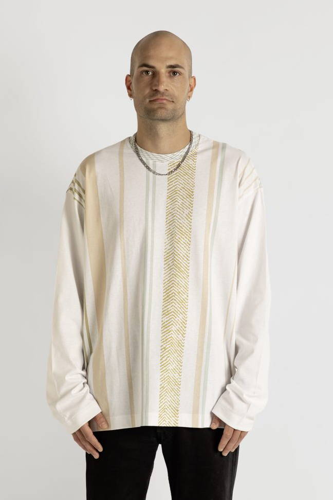 Das Longsleeve in L