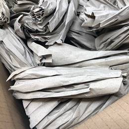 Plastic free recyclable loose fill packaging used by Go2Products