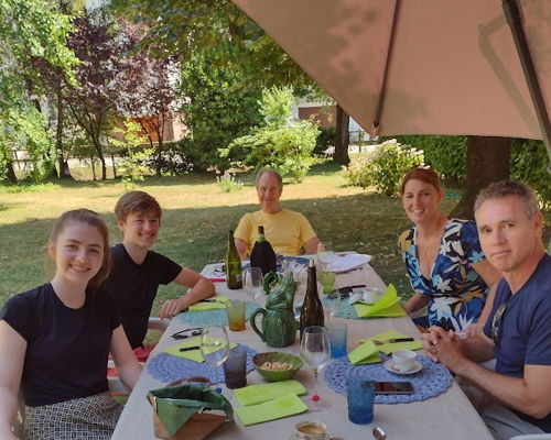 Cooking classes Treviso: Group hands-on cooking class with 2 pasta recipes, Tiramisù 