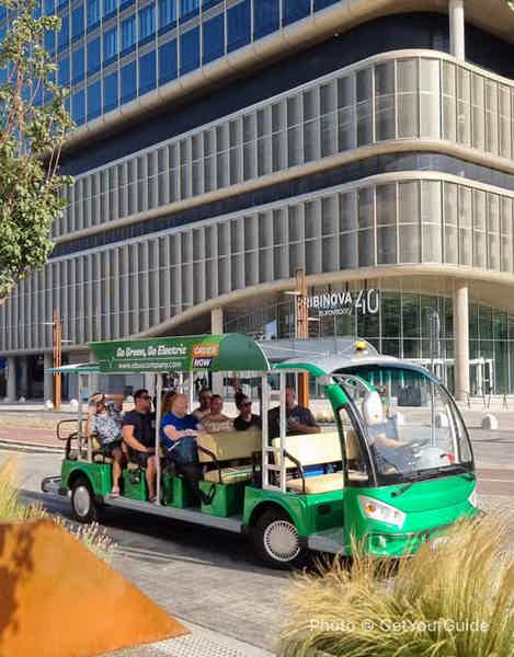Prague: Full-Day Hop-On-Hop-Off Audio-Guided E-Bus Ticket - photo 4