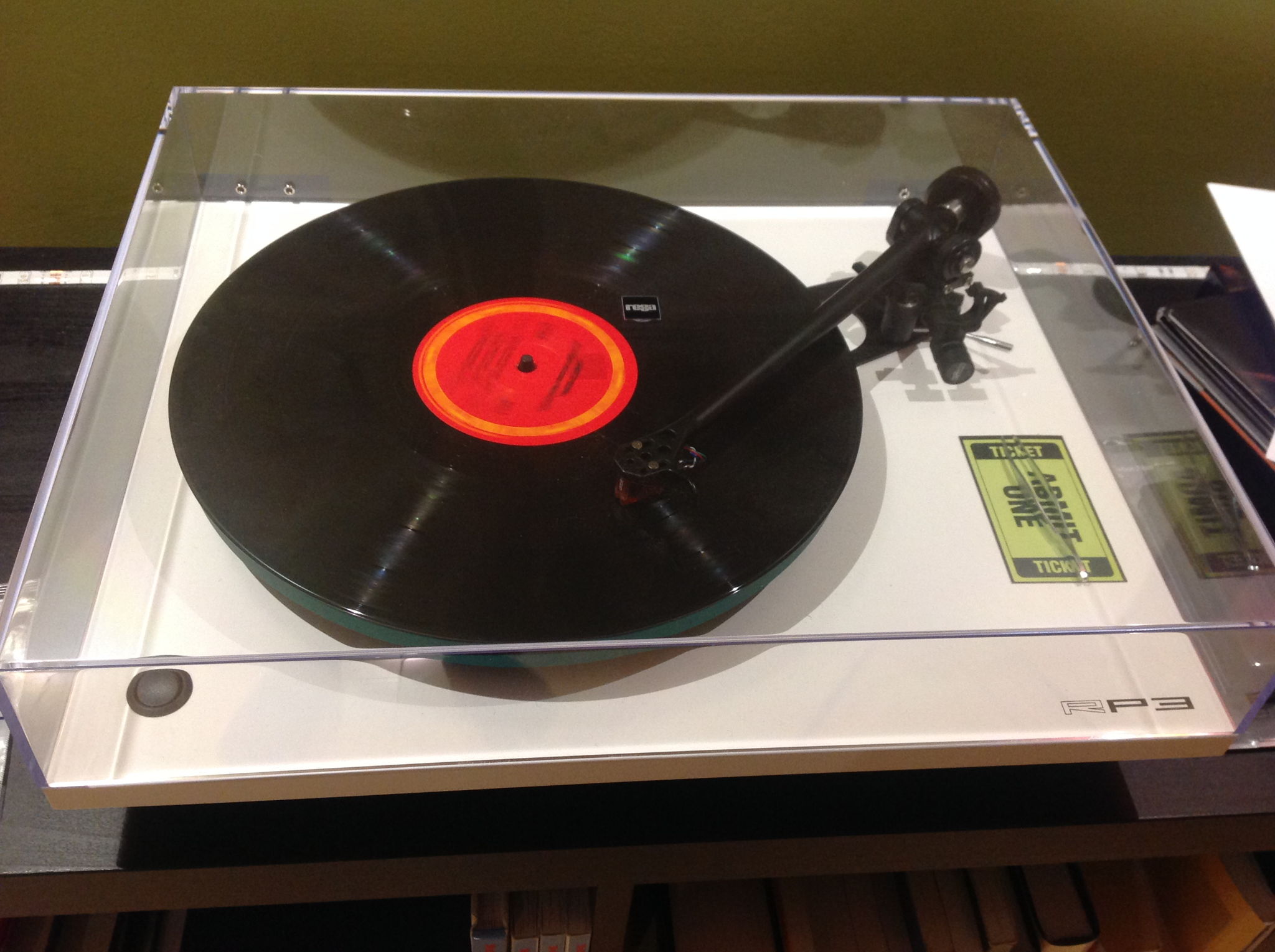 Rega turntable RP3