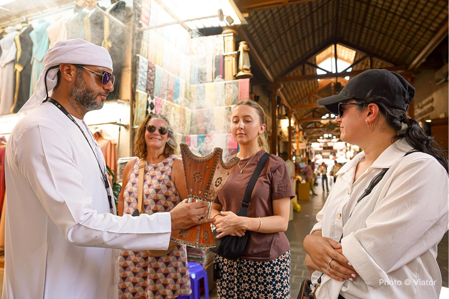Dubai: Old Town, Souks, Street Food, Guided Tour & Abra Ride - photo 6