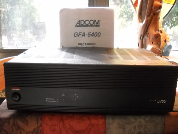 ADCOM GFA-5400 Solid State Amplifier