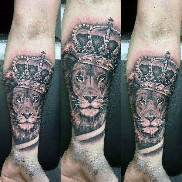 Tatouage Lion Couronne Avant Bras