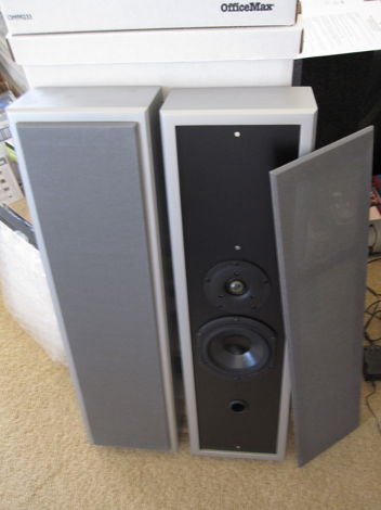 LEON Wall-Mount Speakers, a Complete 3 Speaker On-Wall ...
