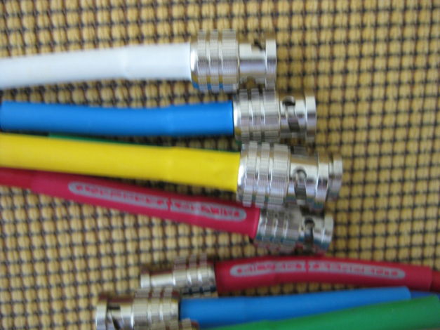 5 BNC to 5 BNC  COMPONENT,   INTERCONNECT CABLE ,  BETT...