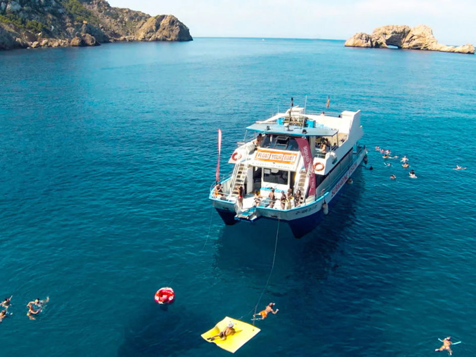 Cala Salada Cruise