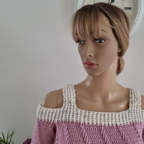Crochet elegant sweater