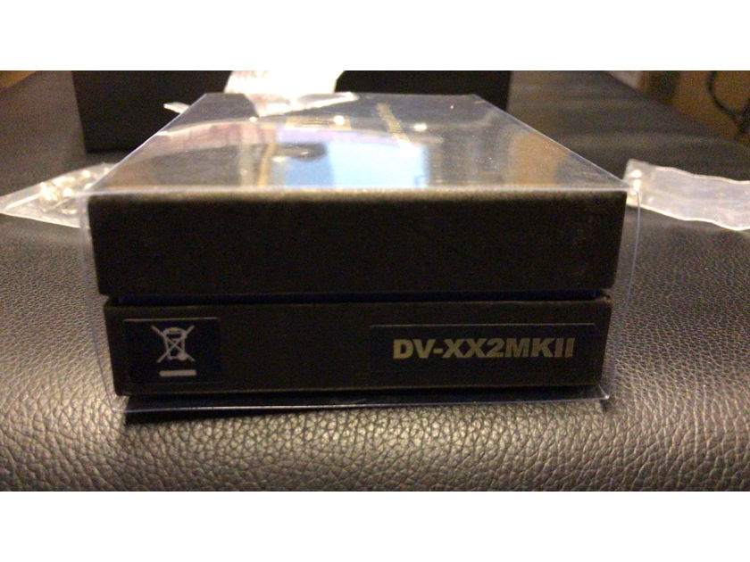 Dynavector DV-XX2 mkII Like new!!