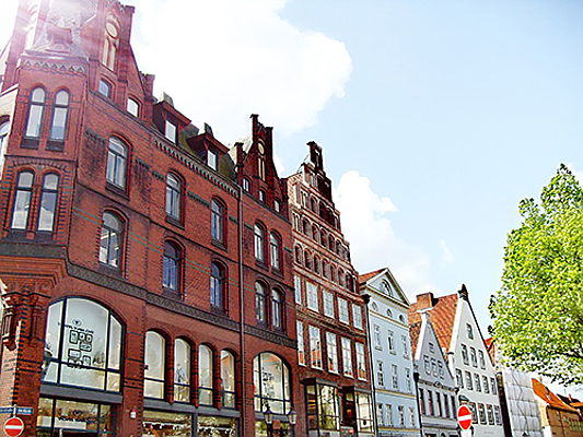  Münster
- Mehrfamilienhäuser in Lüneburg