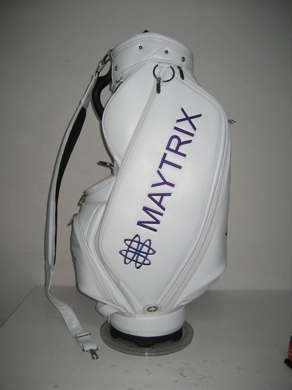 Customised football club golf bags by Golf Custom Bags 73