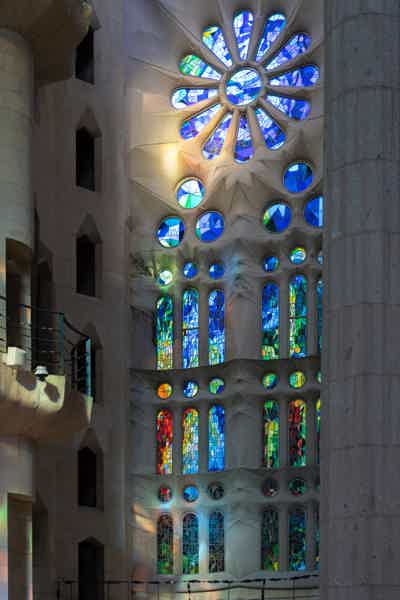 Barcelona: La Sagrada Familia Guided Small-Group Tour w/ Hotel Pickup - photo 2