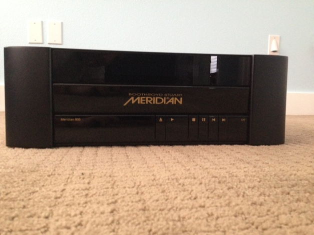 Meridian 800V3 CD/DVD-A Transport