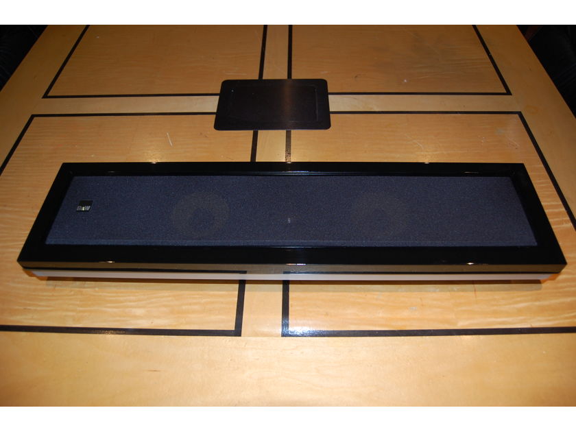 B + W  FPM-5 Black  Flat Panel wall mounted speakers