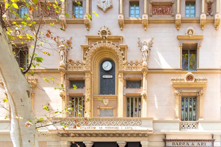 Barcelona Old Town and Gothic Quarter Walking Tour - photo 4