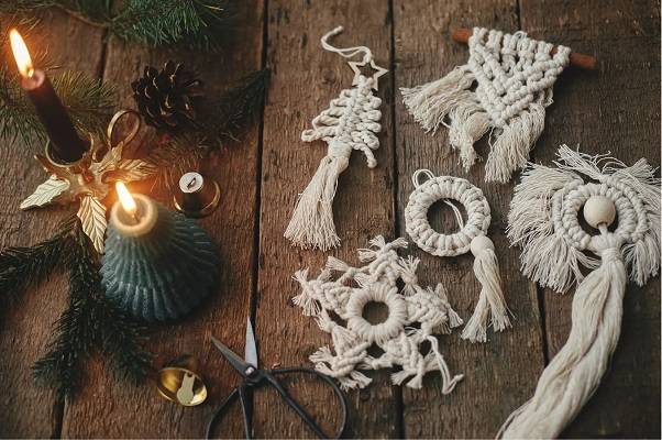 Macrame Christmas Ornaments & Decorations