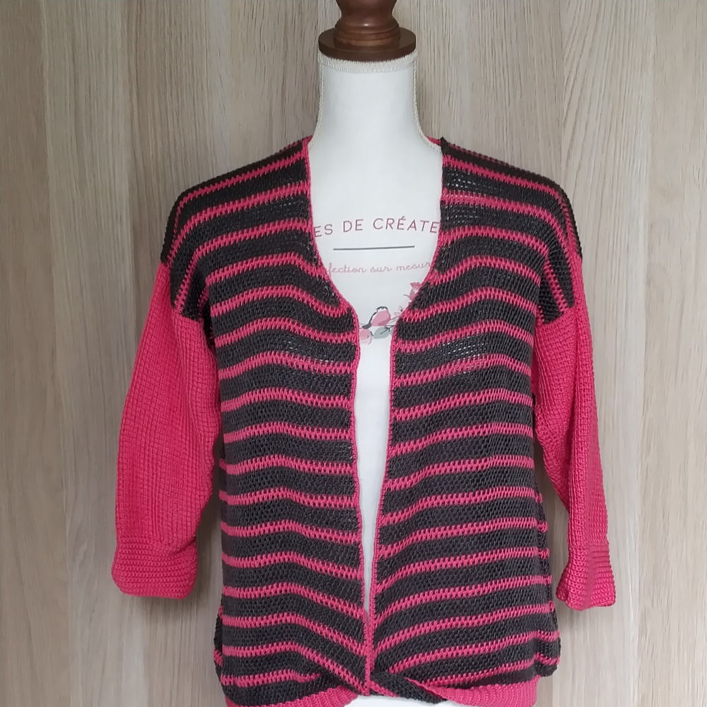 Tunisch haakpatroon Wikkelvest Pink Stripes