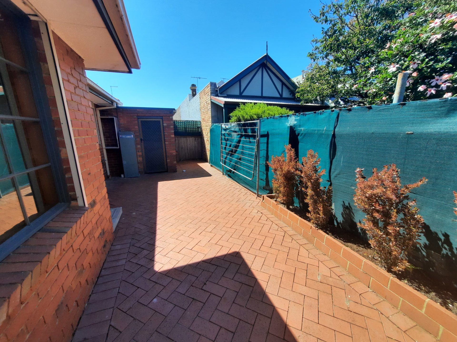 Spacious and Low Maintenance Villa - Ascot Vale - Image 11