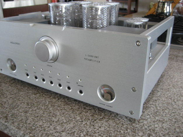 Allnic Audio L5000 DHT Direct Heated Triode  Line Stage...