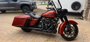 2024 HARLEY-DAVIDSON ROAD KING SPECIAL motorcycle for rent near Gilbert, AZ