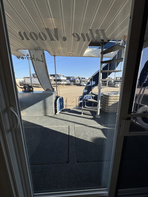 Boat Image 44