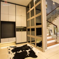 kbinet-modern-malaysia-selangor-foyer-interior-design