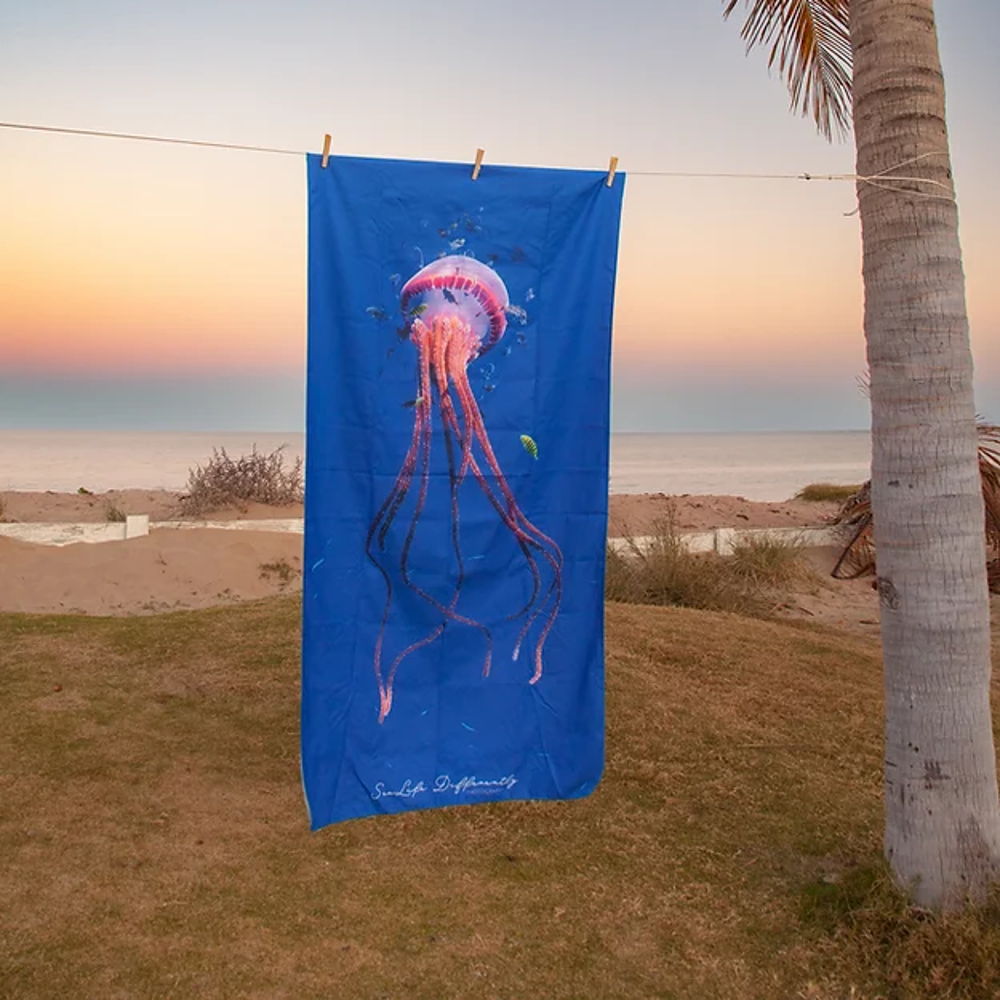 Rasta Jelly II - Beach Towel
