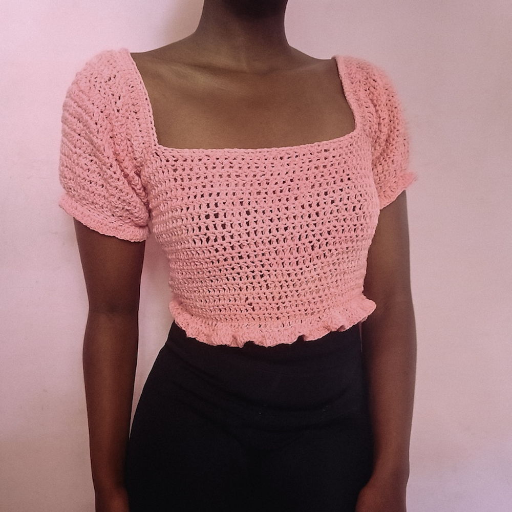 SIMPLE PUFFSLEEVE TOP