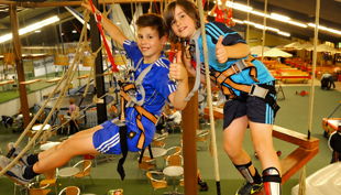 trampolino kinderspielpark hochseil