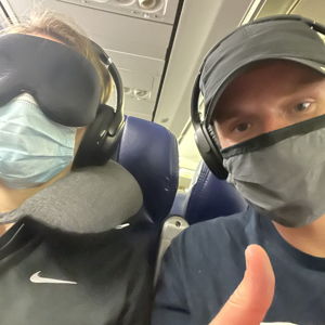 2 Round Trip Plane Tickets