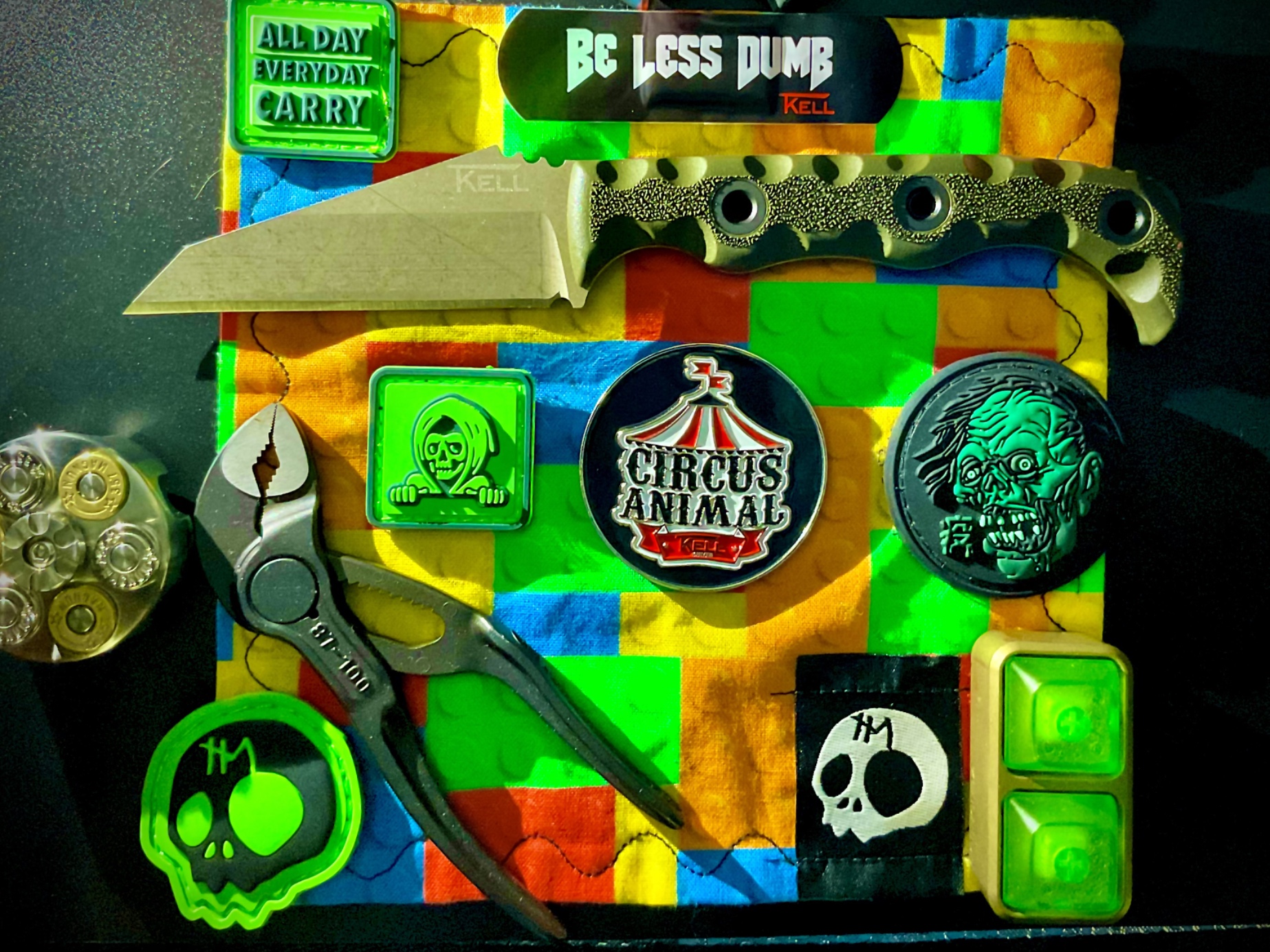 In this photo my main goal was to show the gripping image of the Battlelock system of the handles – by Victor