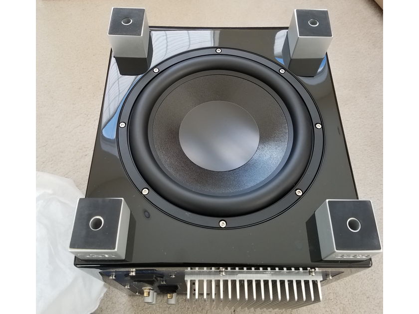 REL  T/7i subwoofer