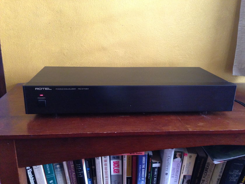 Rotel RQ-970bx Phono Preamplifier