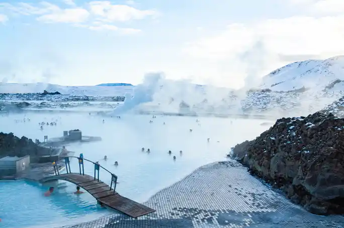Reykjavík to Blue Lagoon: Admission with Shuttle Transfers
