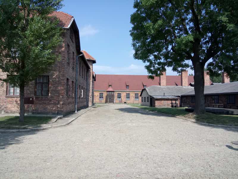 From Prague: Auschwitz-Birkenau Memorial Private Tour - photo 3