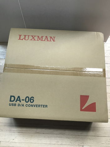 Luxman D-06